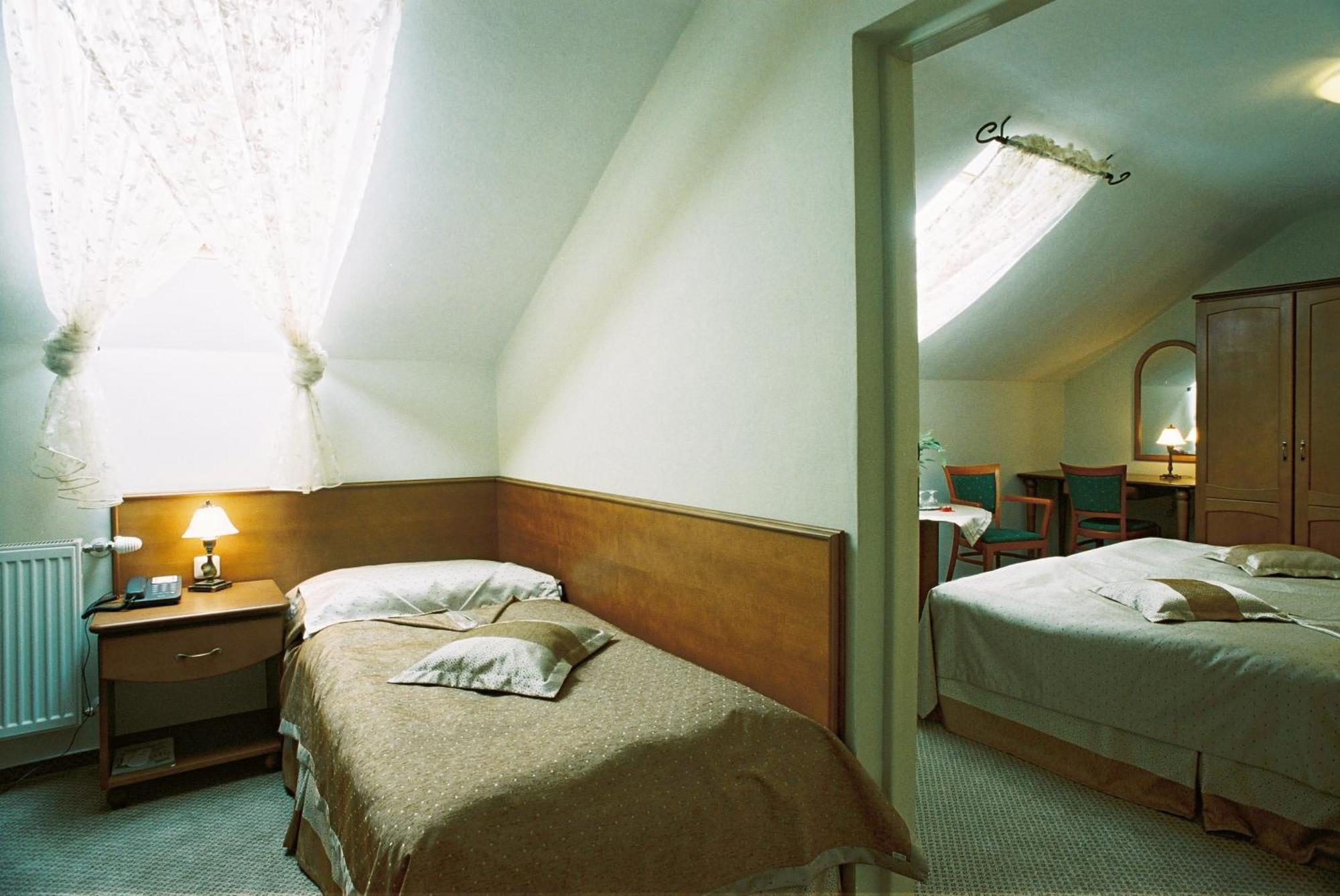 Park Hotel Tartuf Beladice Exterior foto