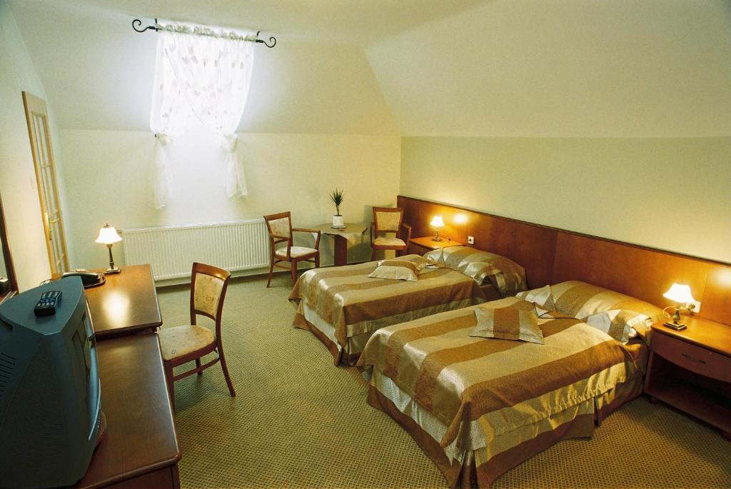 Park Hotel Tartuf Beladice Habitación foto